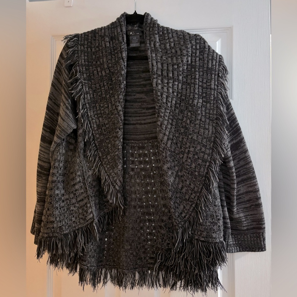 LIKE NEW SWEATER CARDIGAN BY STYLE&CO SIZE XL
